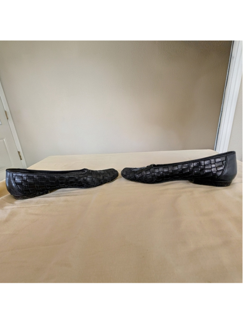 Cole Haan Italy Woven Leather Loafers Black Slip On Flats Women’s 9 AAA READ - Picture 9 of 10